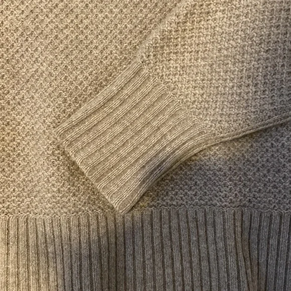 Everlane waffle knit sweater - Picture 3 of 5